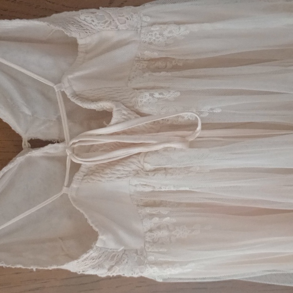 Dress - Picture 5 of 7